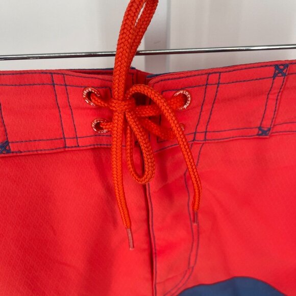 Vineyard Vines Mens Swim Board Shorts Trunks 9" Inseam Sz 34 Red Blue Zip Pocket - Picture 5 of 15